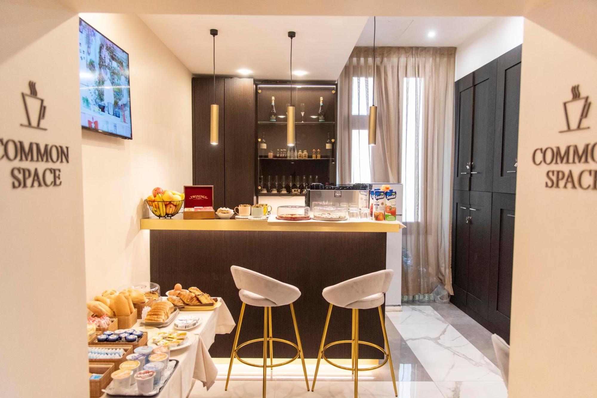 Adelaide Suite Dreams Рим Экстерьер фото